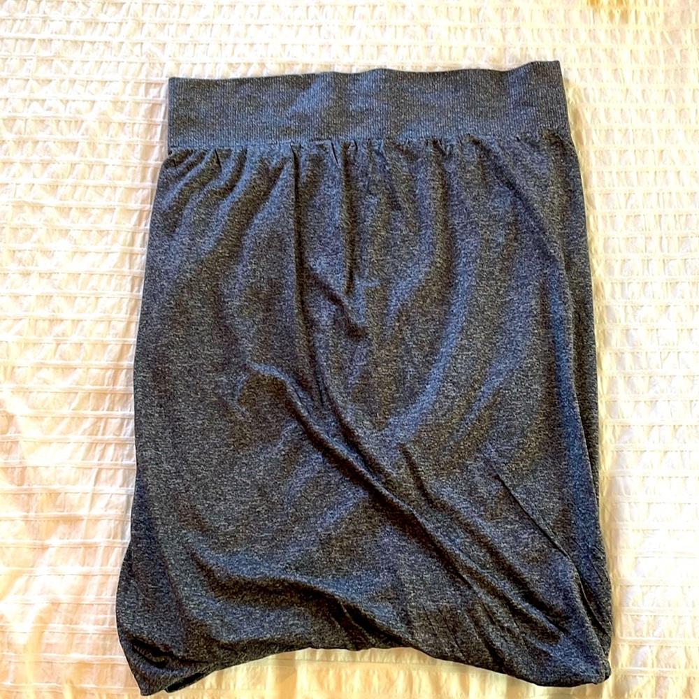 Lululemon Boulevard Bliss swiftly Pencil Skirt 8/10